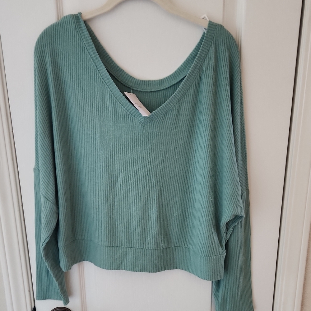 Auden Green Ribbed Knit Sleep Top, Size Medium‎